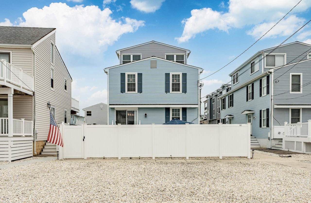 112 31st Street - Photo 1