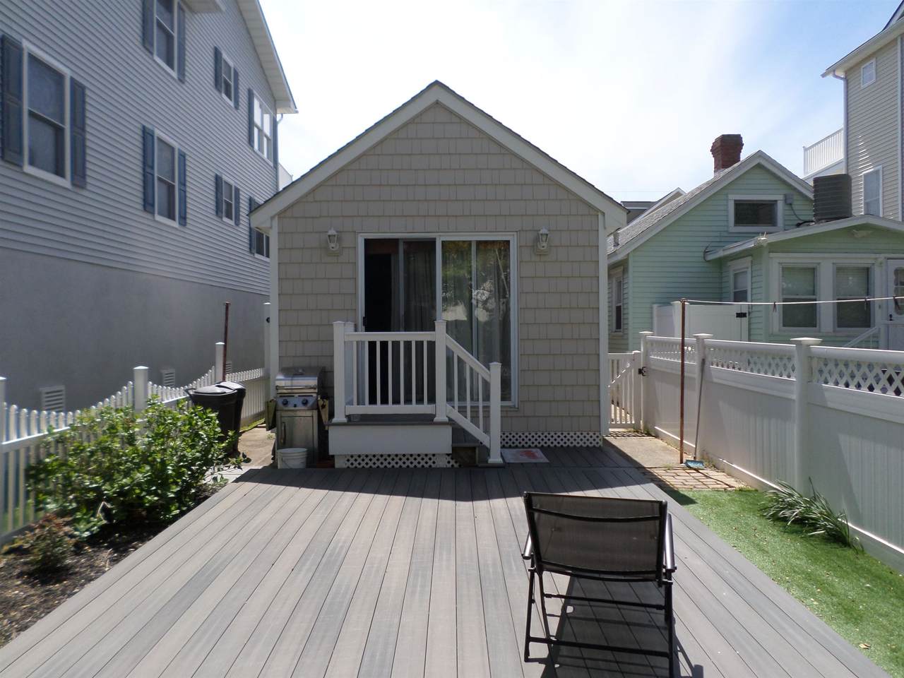 https://bt-photos.global.ssl.fastly.net/capemay/1280_boomver_1_261173-2.jpg