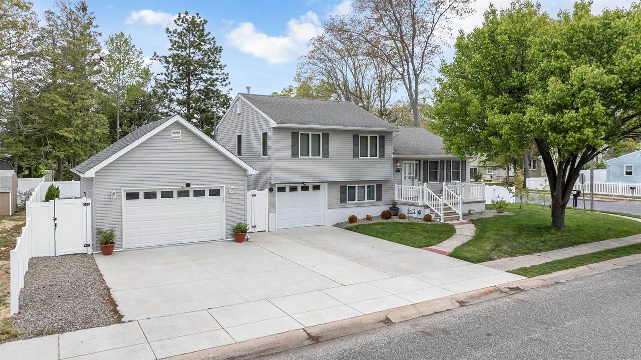 200 Suzanne Avenue - Photo 1