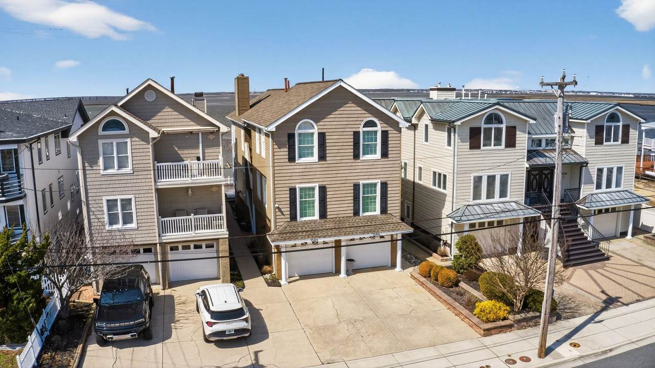 1544 Pleasure Avenue - Photo 1