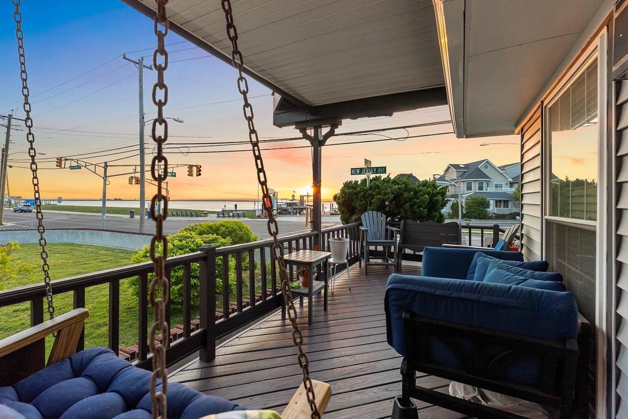 https://bt-photos.global.ssl.fastly.net/capemay/1280_boomver_1_261330-2.jpg