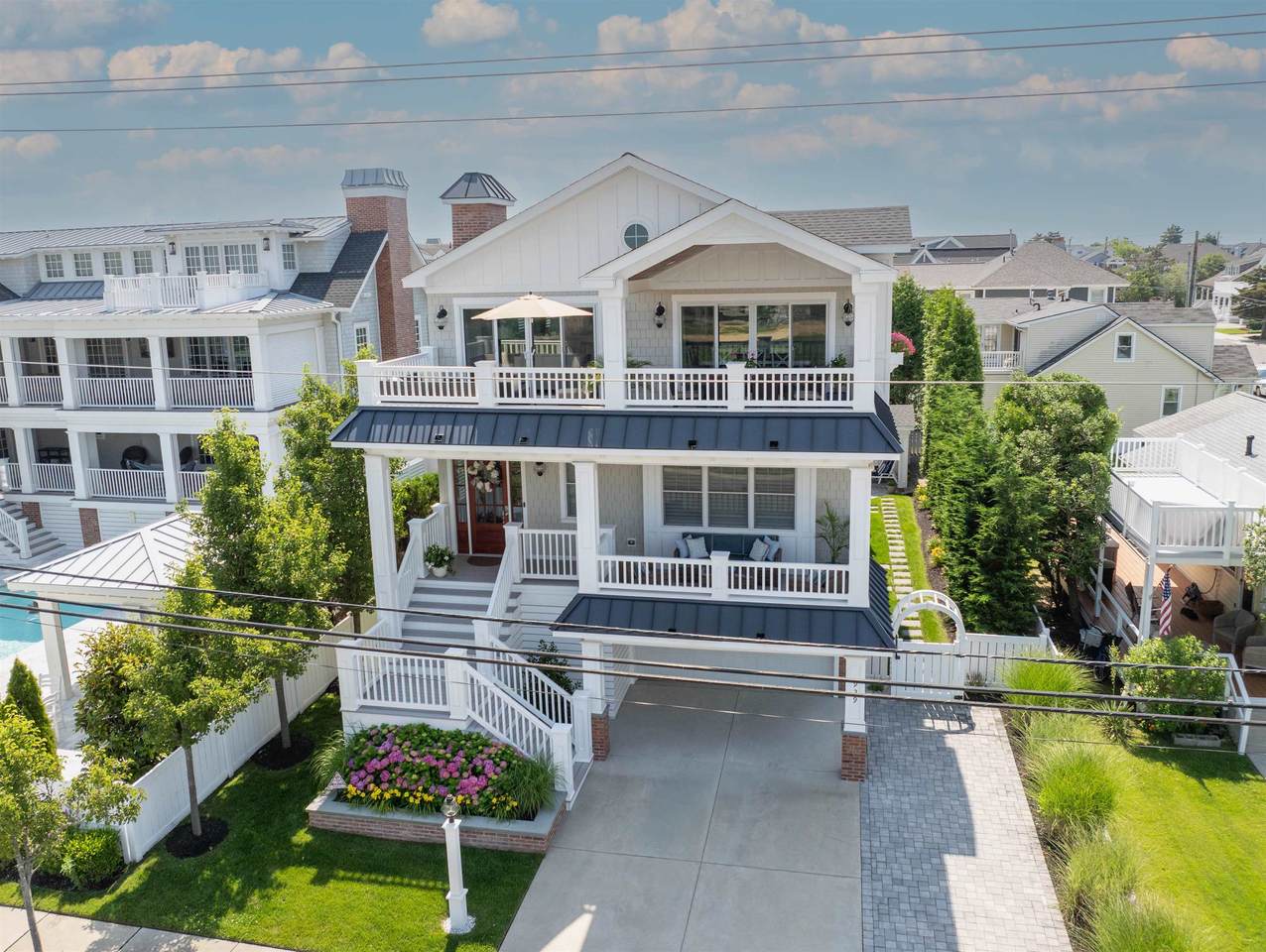 929 Dune Drive - Photo 1