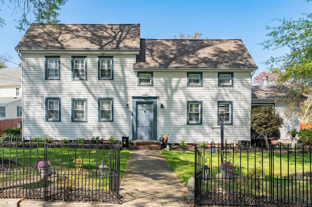 14 Fox Run Road - Photo 1