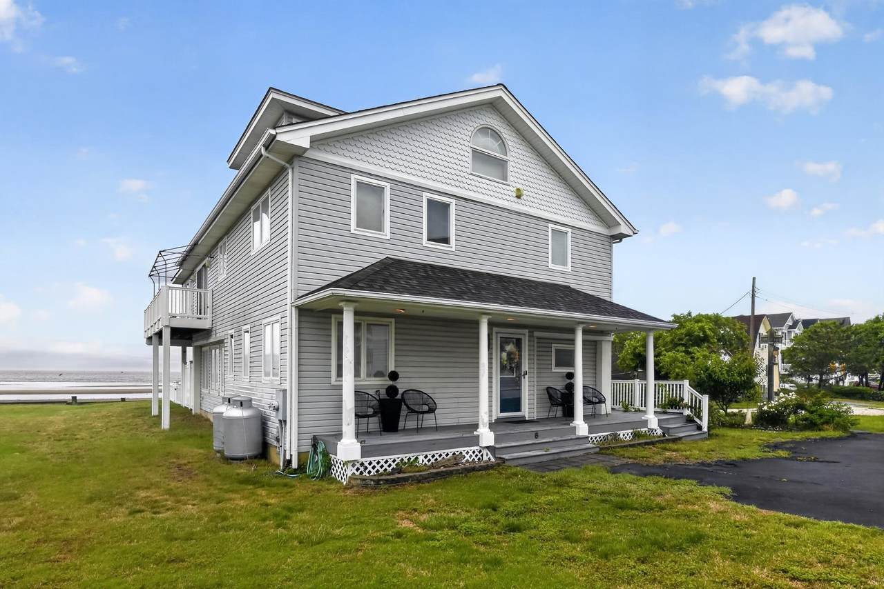 6 Pierces Point Road - Photo 1