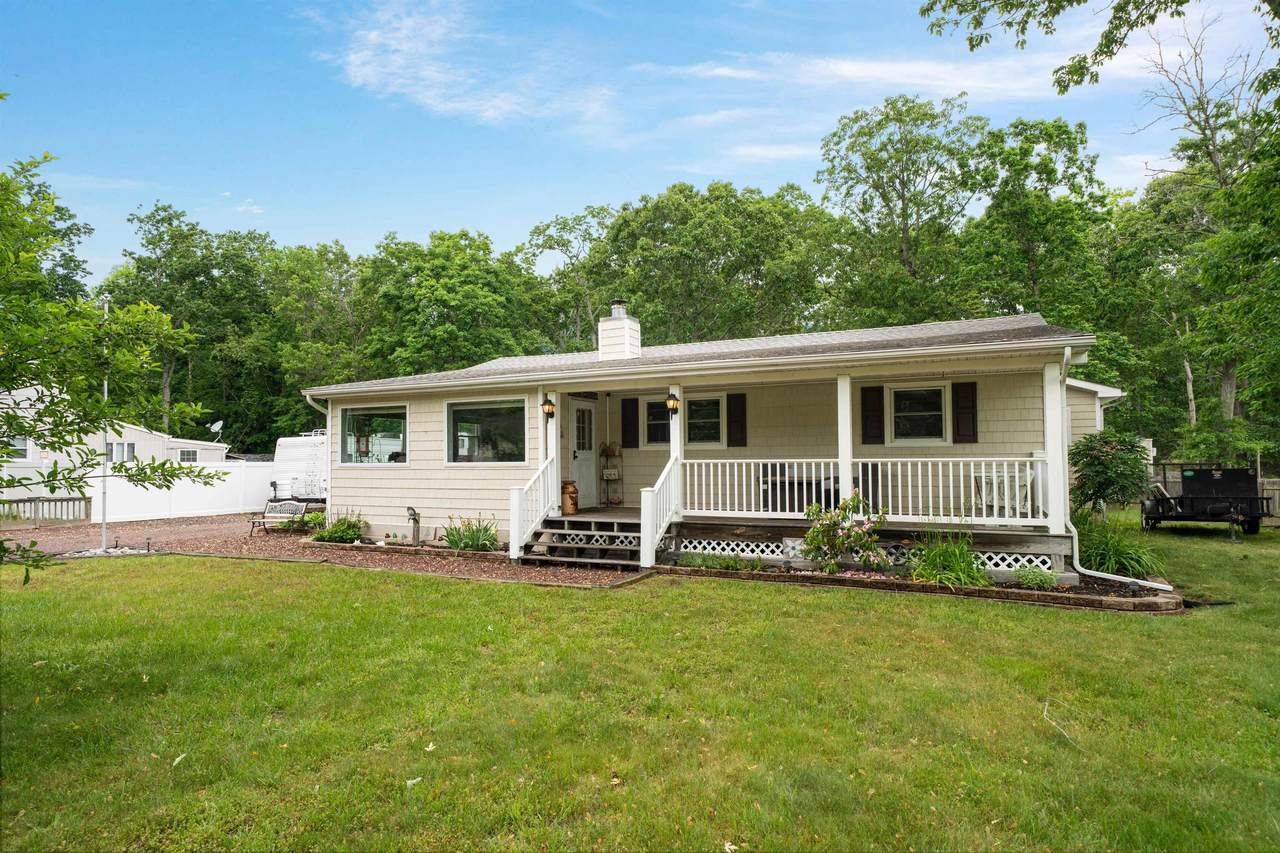 22 Rita Avenue - Photo 1