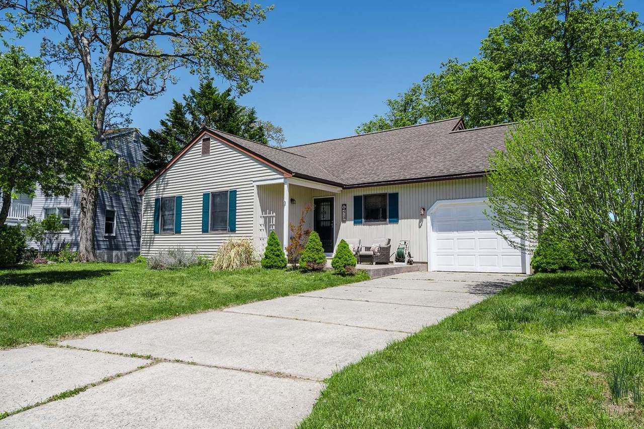 413 Tahoe Drive - Photo 1