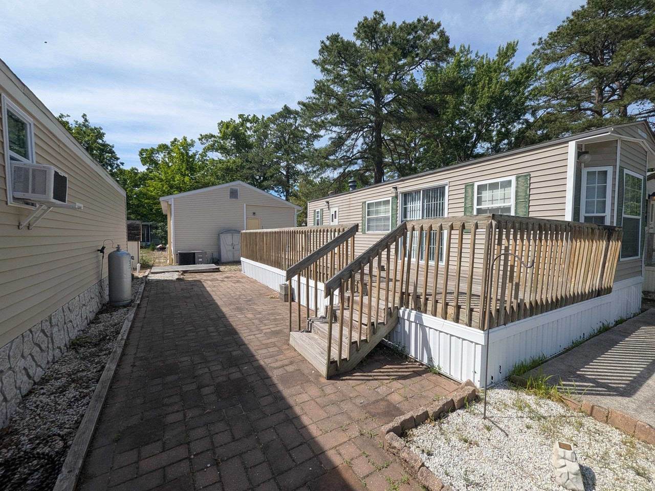 https://bt-photos.global.ssl.fastly.net/capemay/1280_boomver_1_261499-2.jpg