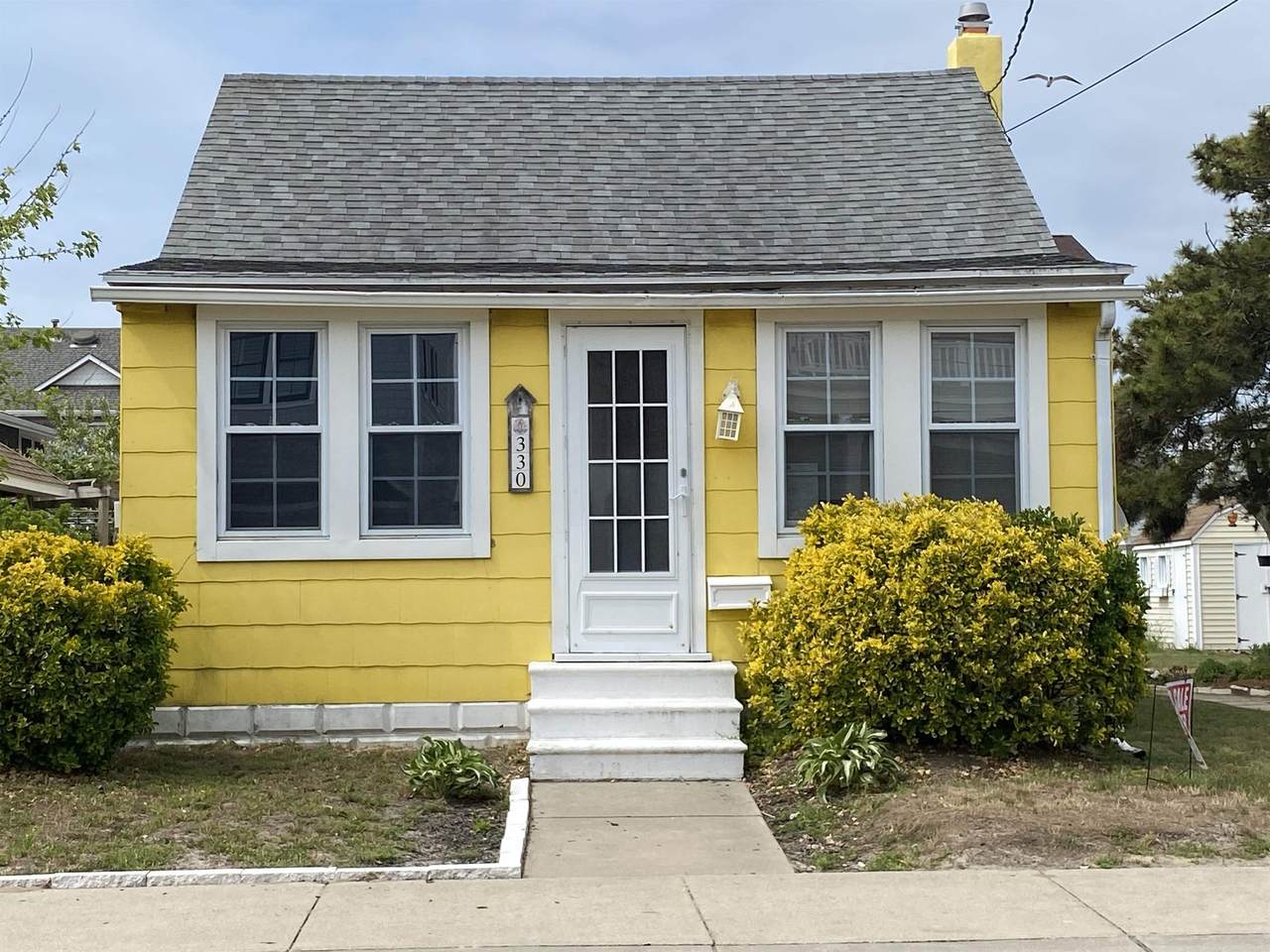 330 2nd Avenue - Photo 1