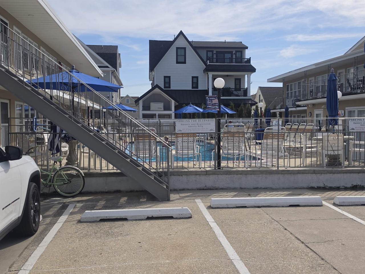 https://bt-photos.global.ssl.fastly.net/capemay/1280_boomver_1_261557-3.jpg