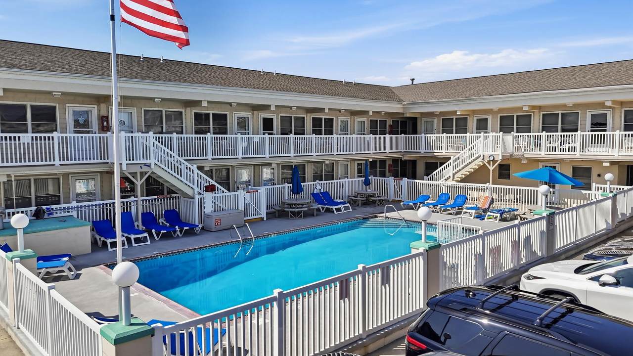 https://bt-photos.global.ssl.fastly.net/capemay/1280_boomver_1_261653-3.jpg
