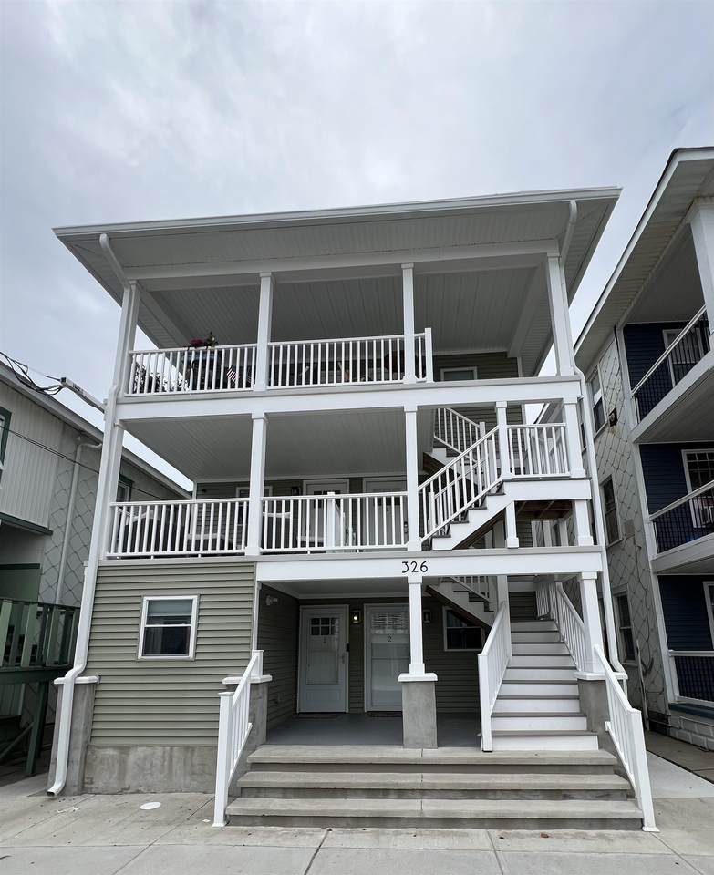 326 Glenwood Avenue - Photo 1