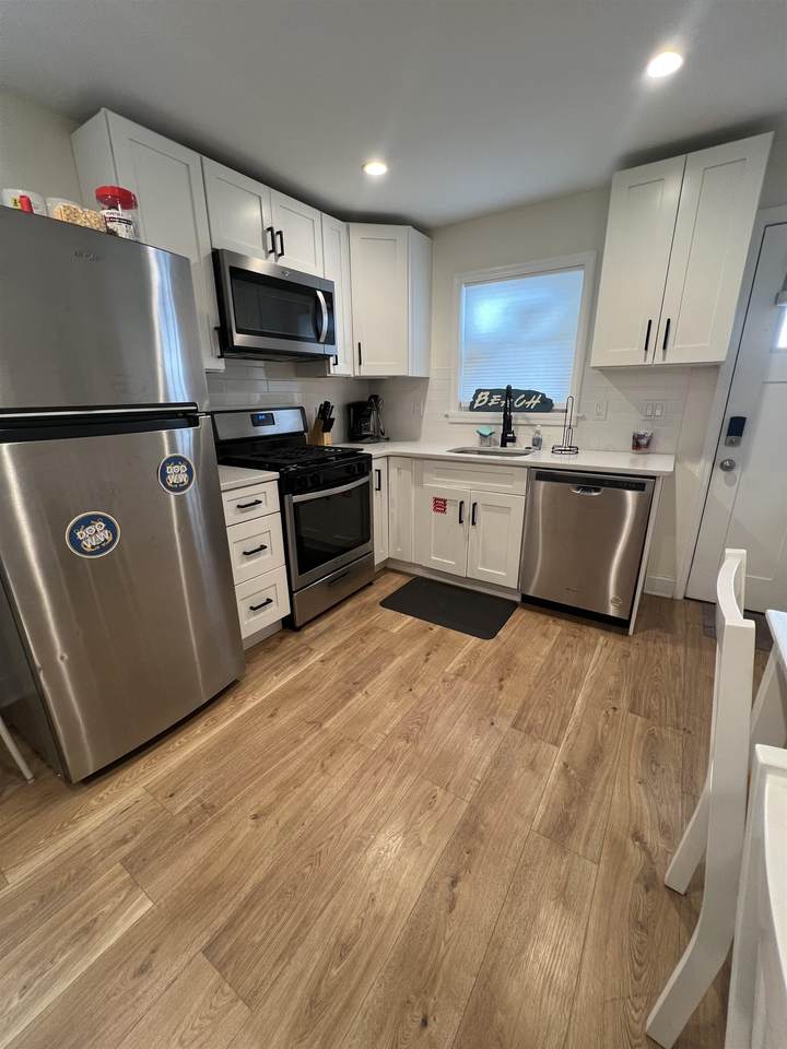 https://bt-photos.global.ssl.fastly.net/capemay/1280_boomver_1_261702-2.jpg