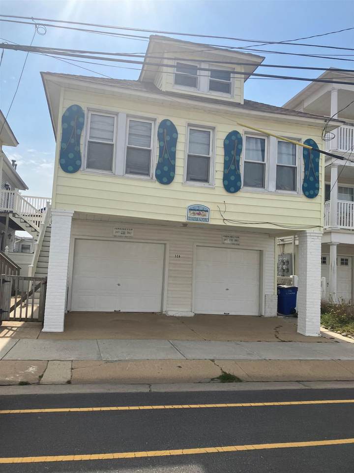 326 Juniper Avenue - Photo 1