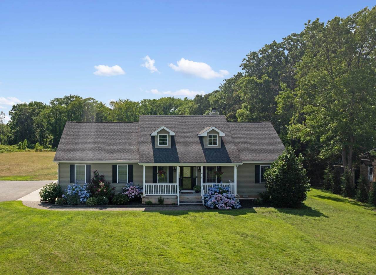 1028 Shunpike Road - Photo 1