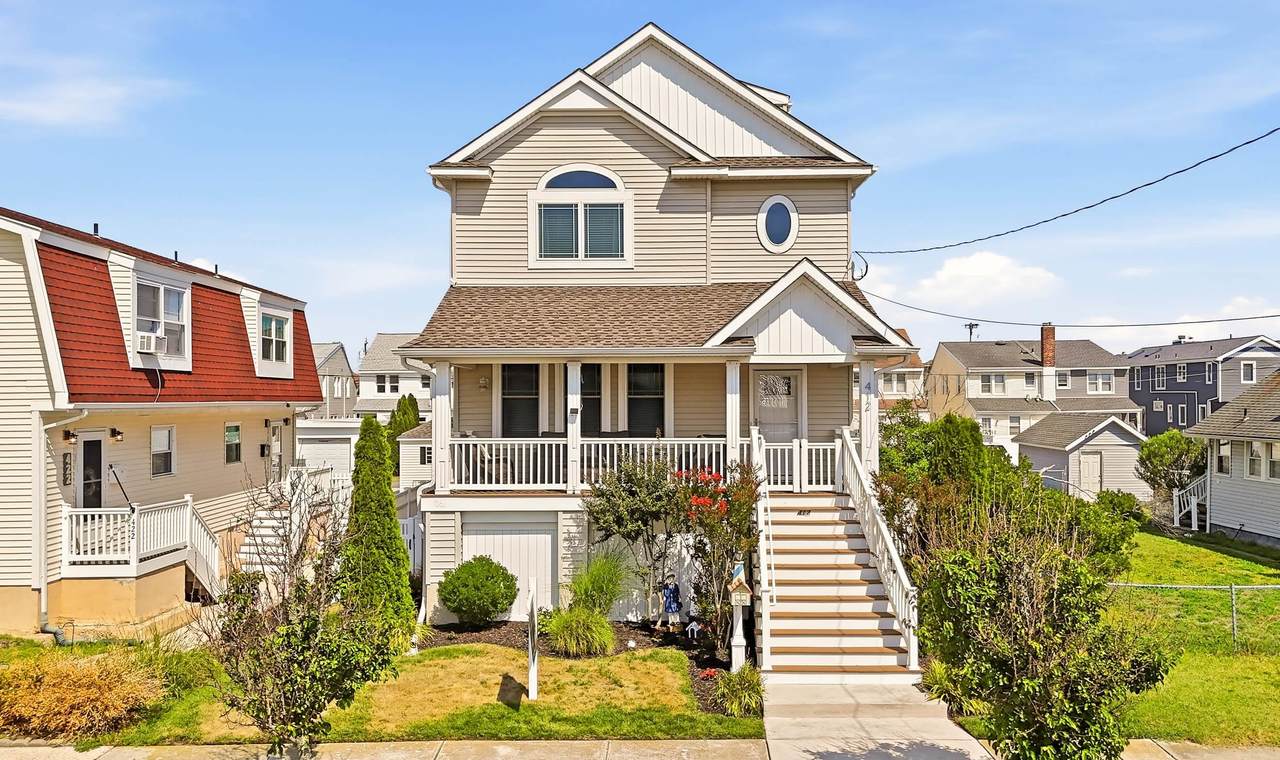 412 Simpson Avenue - Photo 1