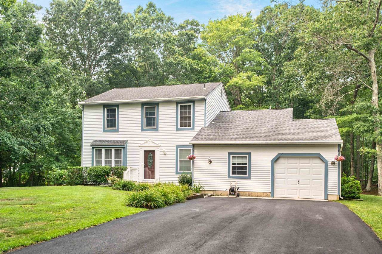 67 Somers Avenue - Photo 1