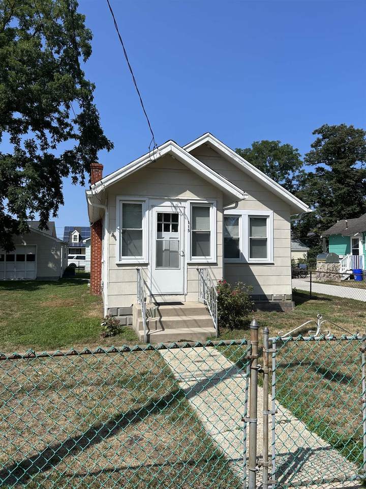115 Pacific Avenue - Photo 1
