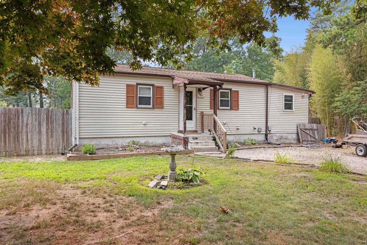 100 Sheridan Drive - Photo 1