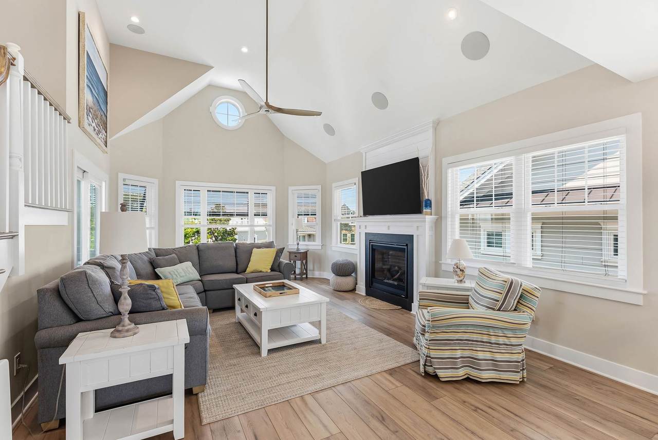 https://bt-photos.global.ssl.fastly.net/capemay/1280_boomver_1_262051-2.jpg