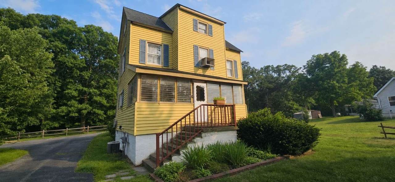 11 Martintown Road - Photo 1