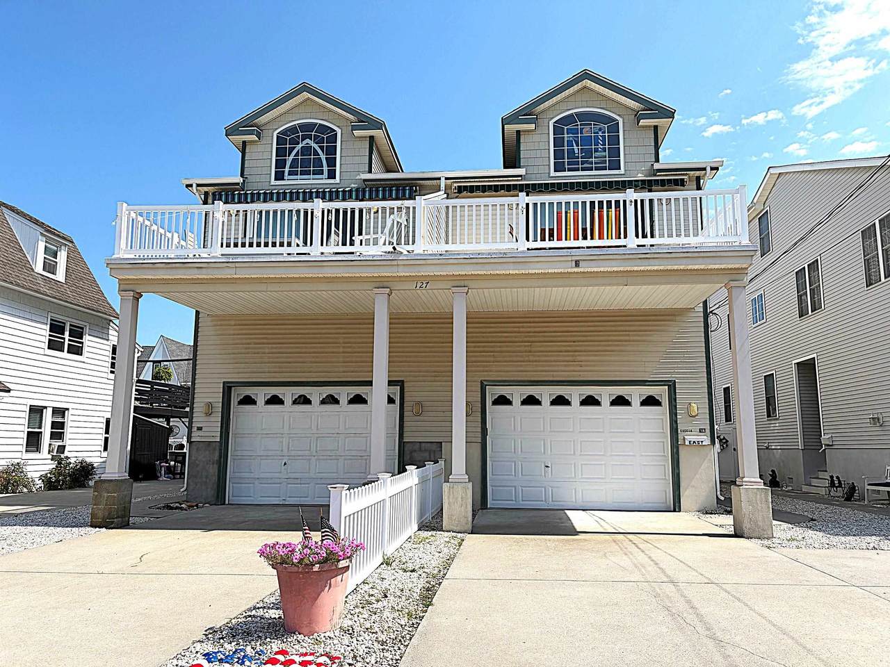 127 43rd Street - Photo 1