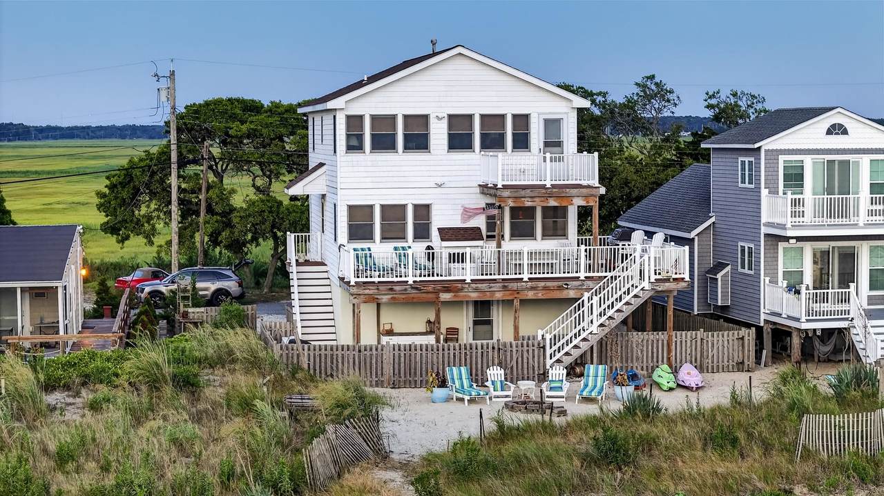 175 Beach Avenue - Photo 1