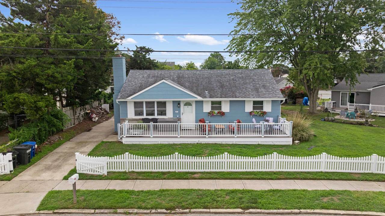 311 Deland Avenue - Photo 1