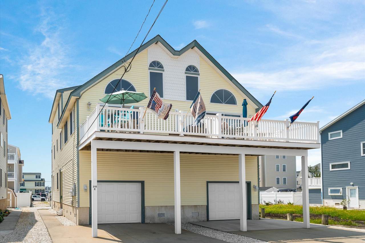 310 39th Street - Photo 1