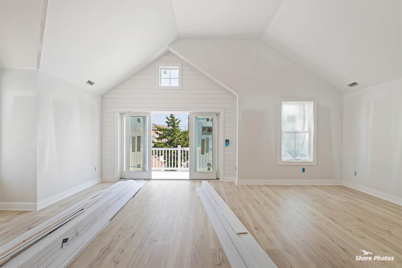 https://bt-photos.global.ssl.fastly.net/capemay/1280_boomver_1_262279-2.jpg