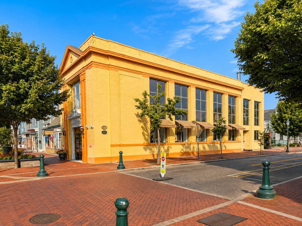 502 Washington Street - Photo 1
