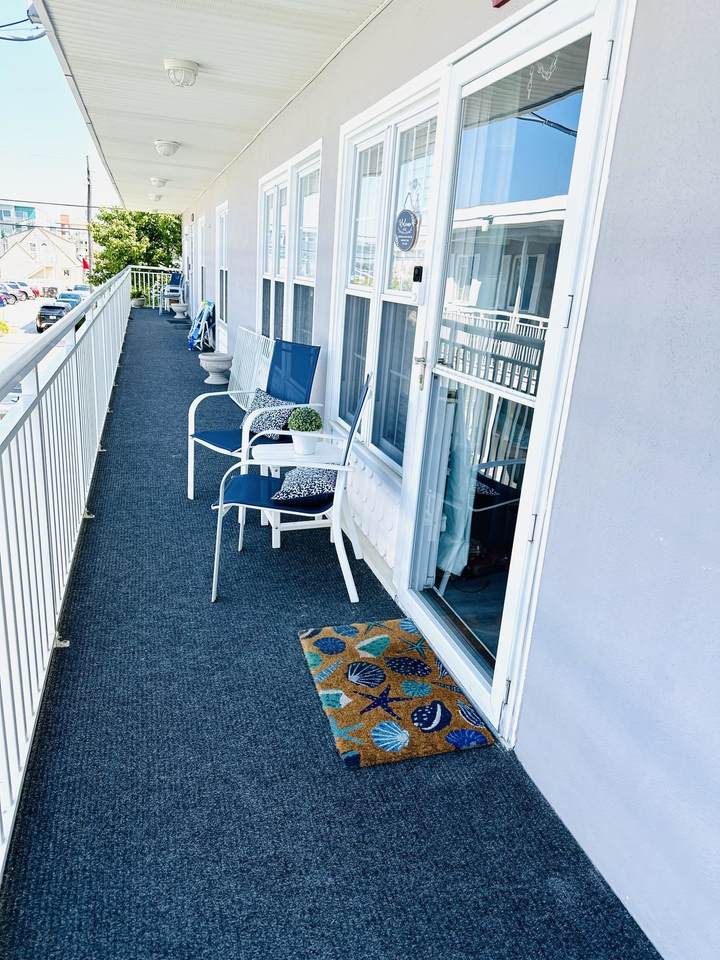 https://bt-photos.global.ssl.fastly.net/capemay/1280_boomver_1_262328-2.jpg