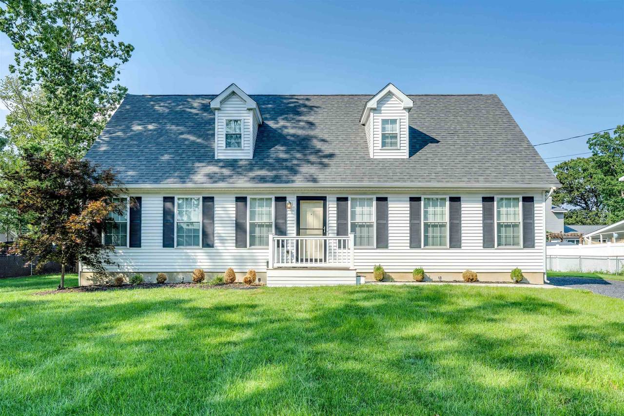 112 Davis Road - Photo 1