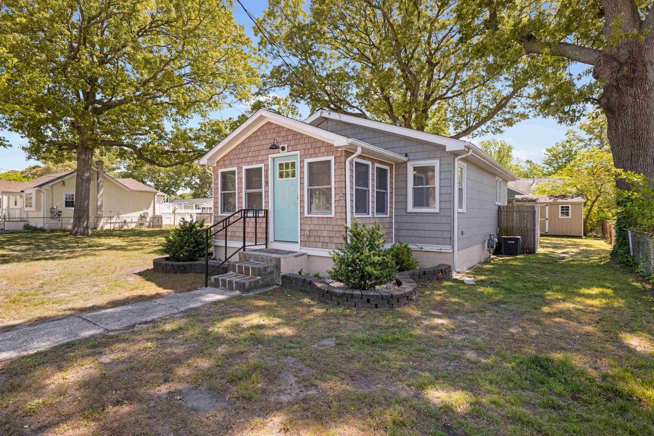 108 Wilde Avenue - Photo 1