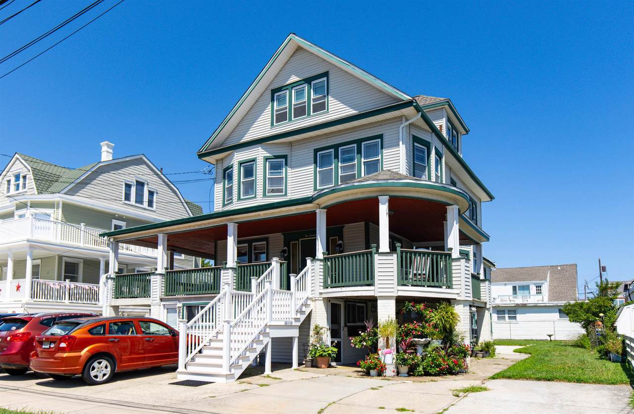 217 24th Avenue - Photo 1