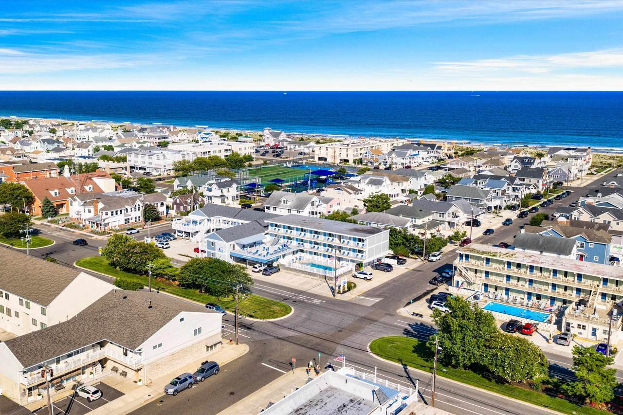 https://bt-photos.global.ssl.fastly.net/capemay/1280_boomver_1_262396-2.jpg