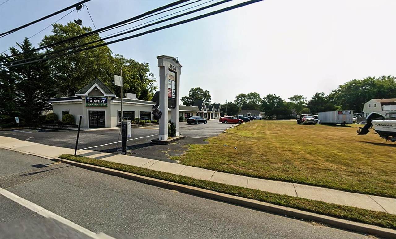 1804 Bayshore Road - Photo 1