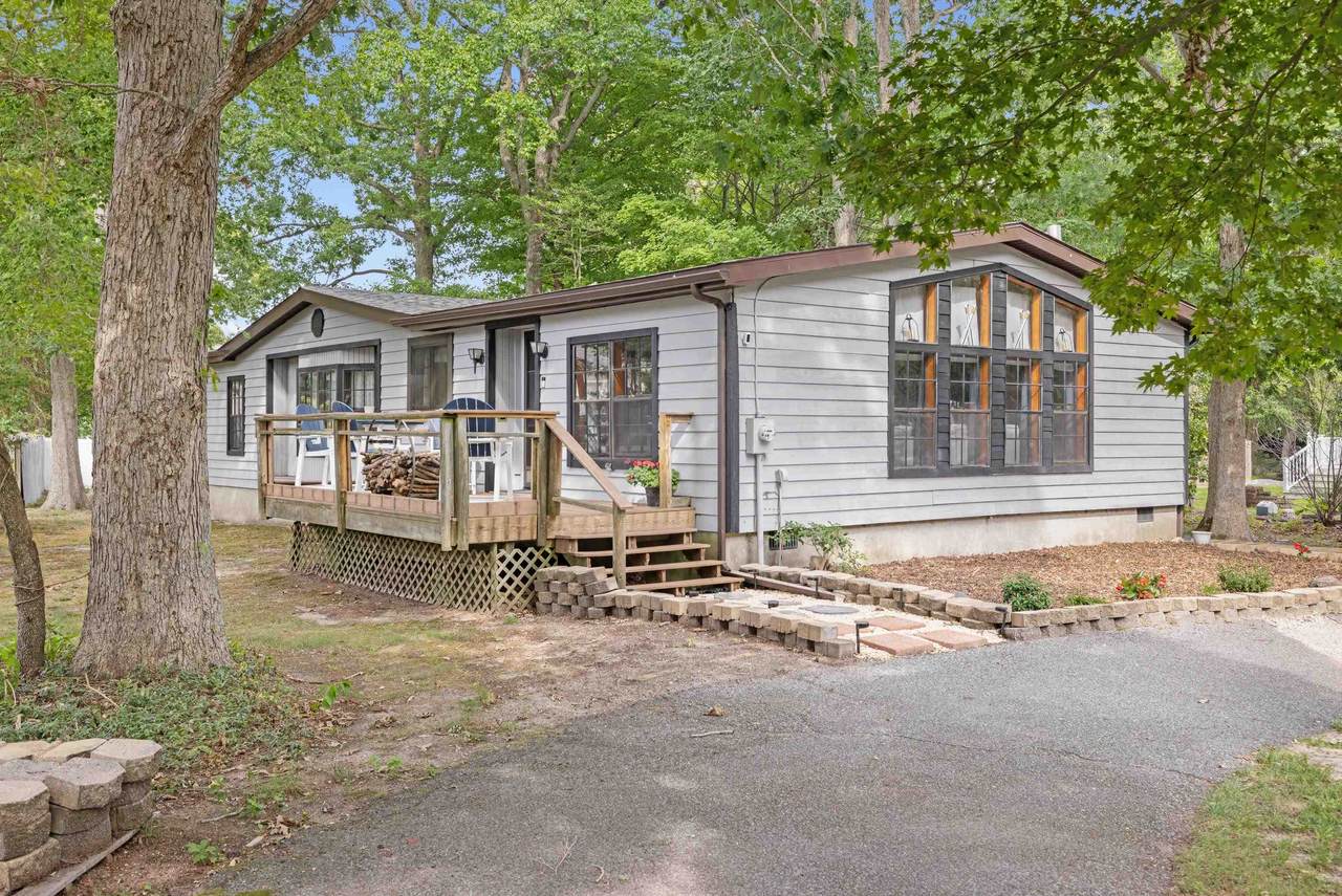 979 Lenape Drive - Photo 1