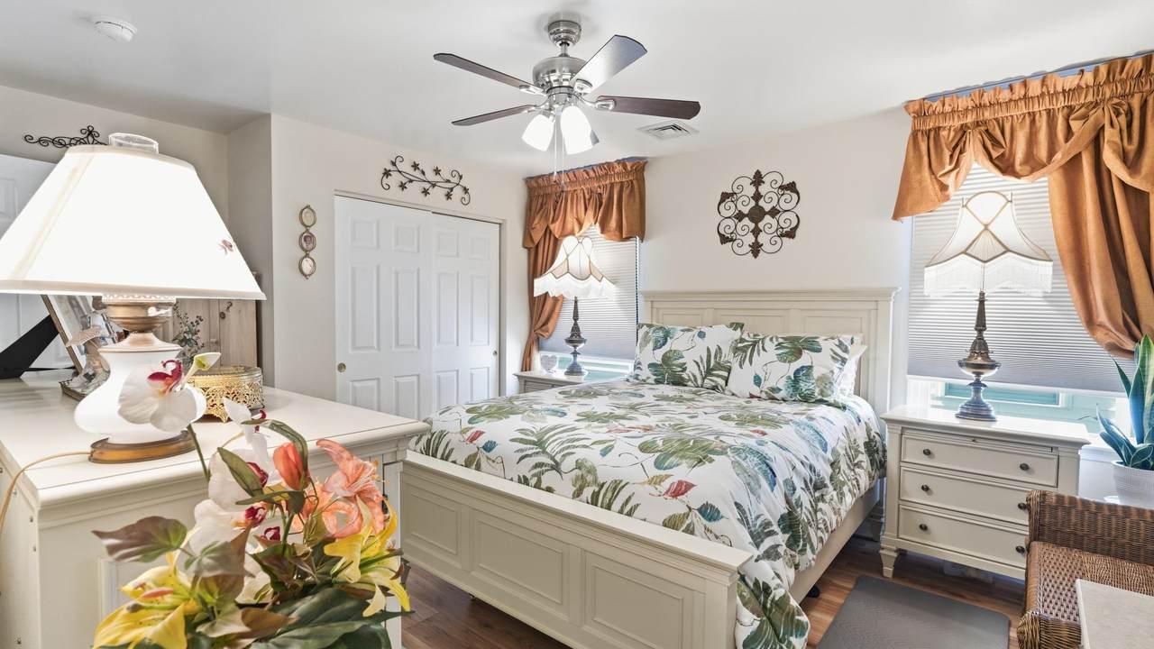 https://bt-photos.global.ssl.fastly.net/capemay/1280_boomver_1_262516-2.jpg
