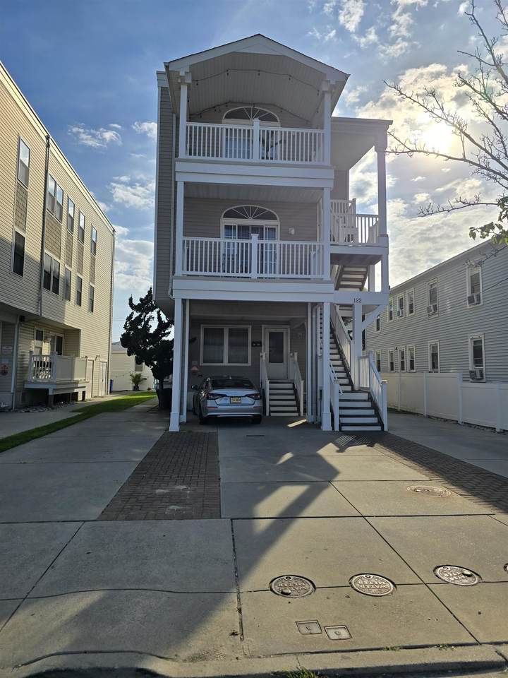 122 Schellenger Avenue - Photo 1