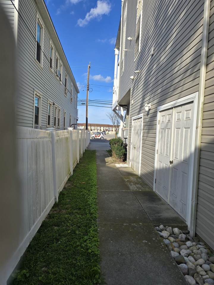 https://bt-photos.global.ssl.fastly.net/capemay/1280_boomver_1_262566-2.jpg