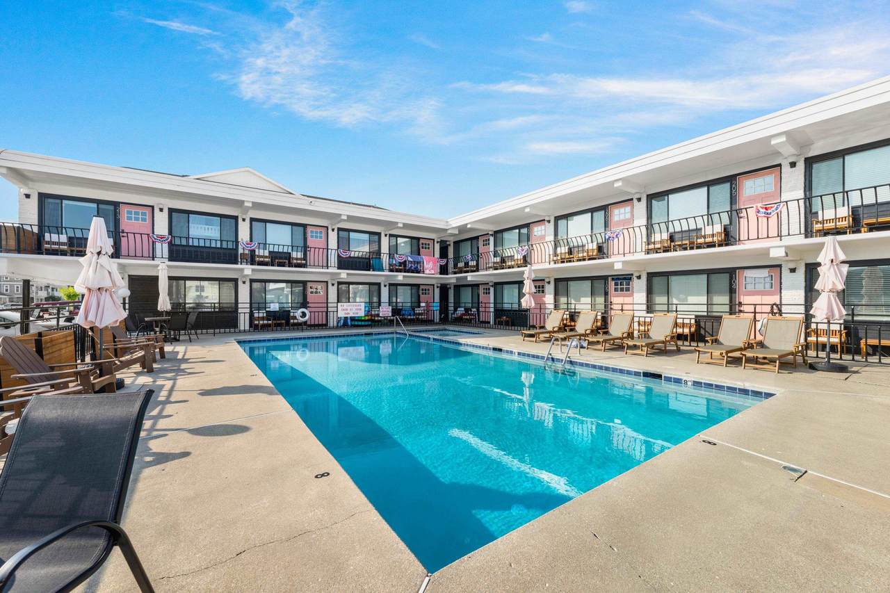 2101 Surf Avenue - Photo 1