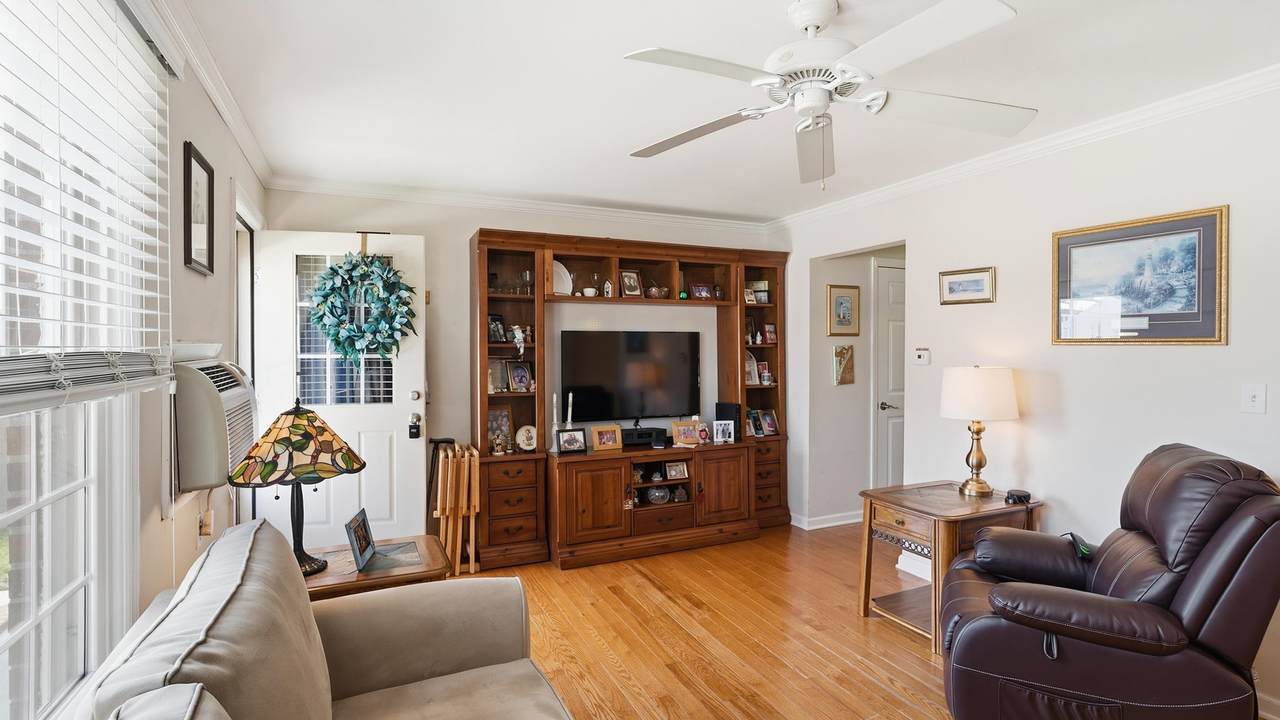https://bt-photos.global.ssl.fastly.net/capemay/1280_boomver_1_262629-2.jpg