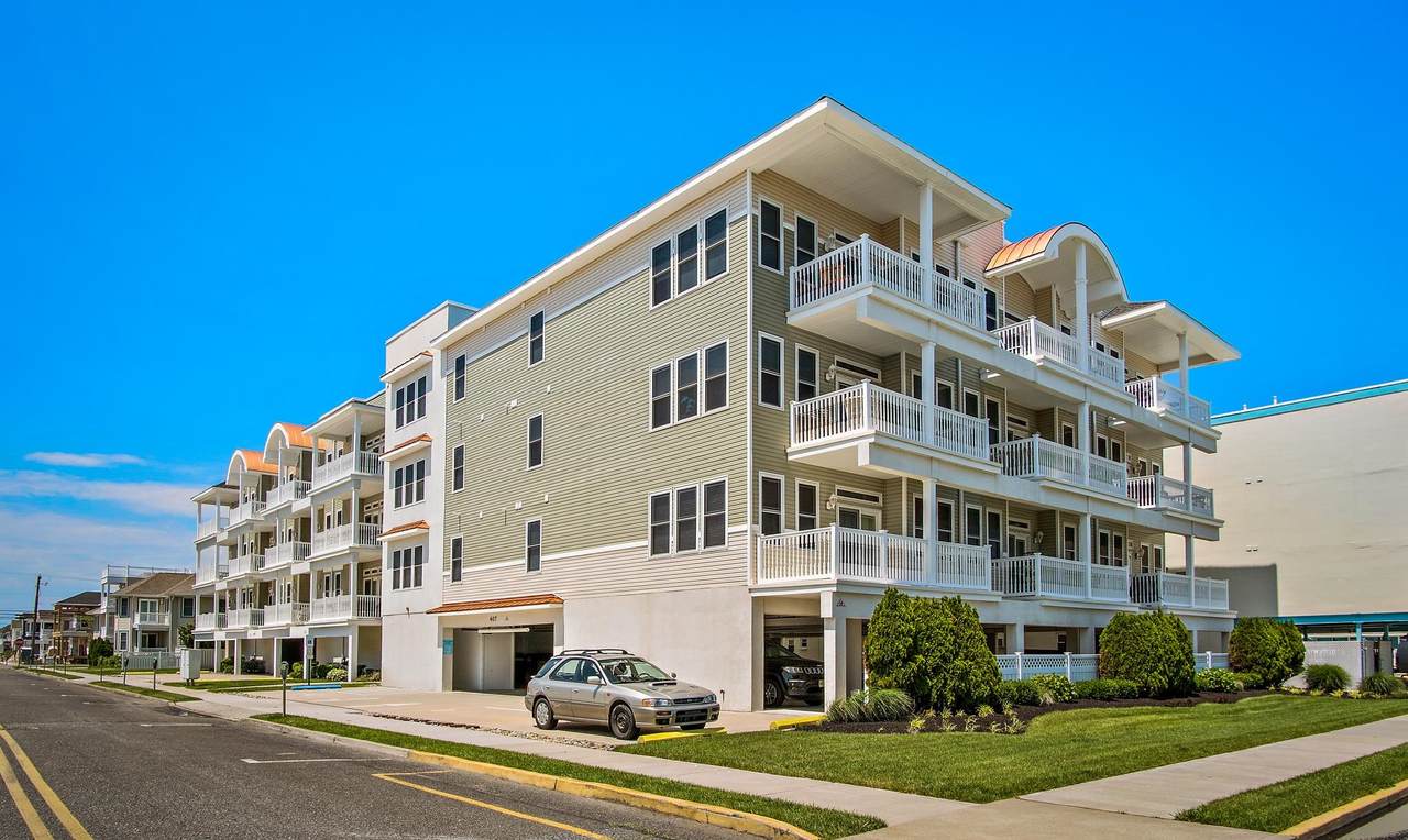 407 Palm - Photo 1