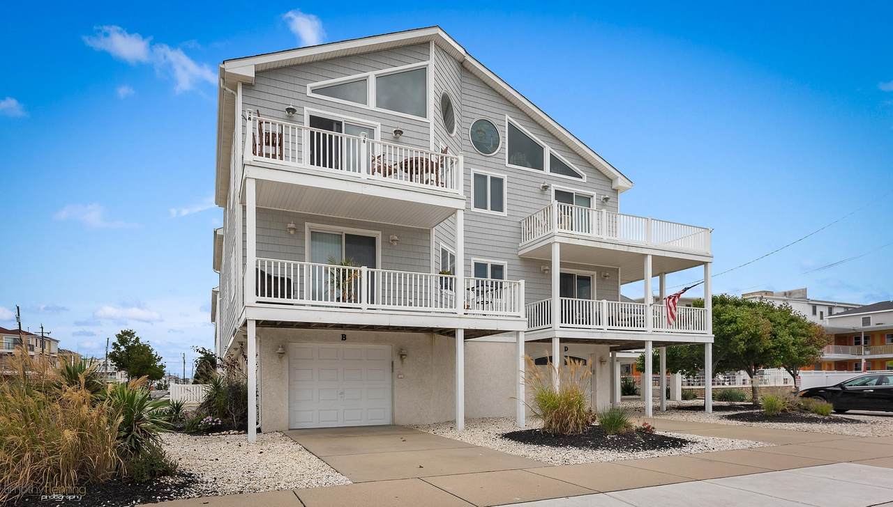 1007 Ocean - Photo 1