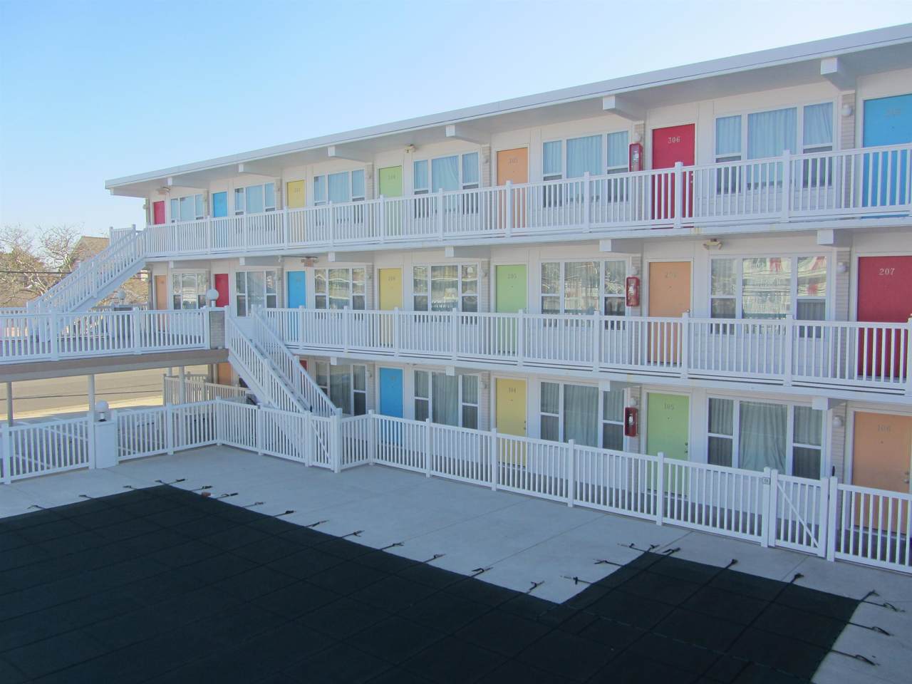 2301 Atlantic - Photo 1