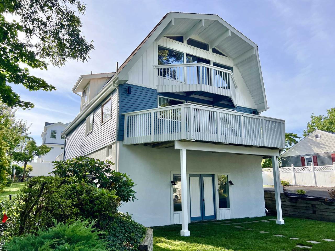533 Sunny Avenue - Photo 1
