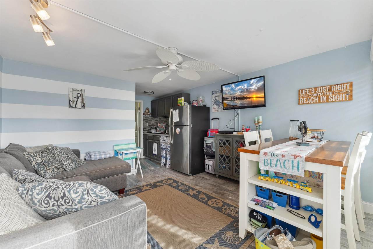 https://bt-photos.global.ssl.fastly.net/capemay/1280_boomver_2_242820-2.jpg