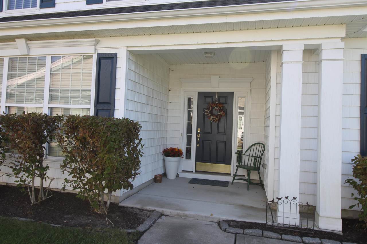 20 Lochalsh Lane - Photo 1