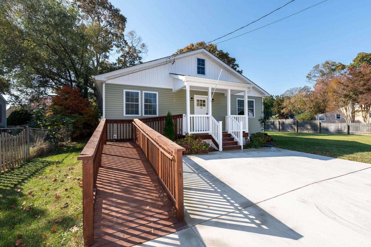 214 Weber Avenue - Photo 1