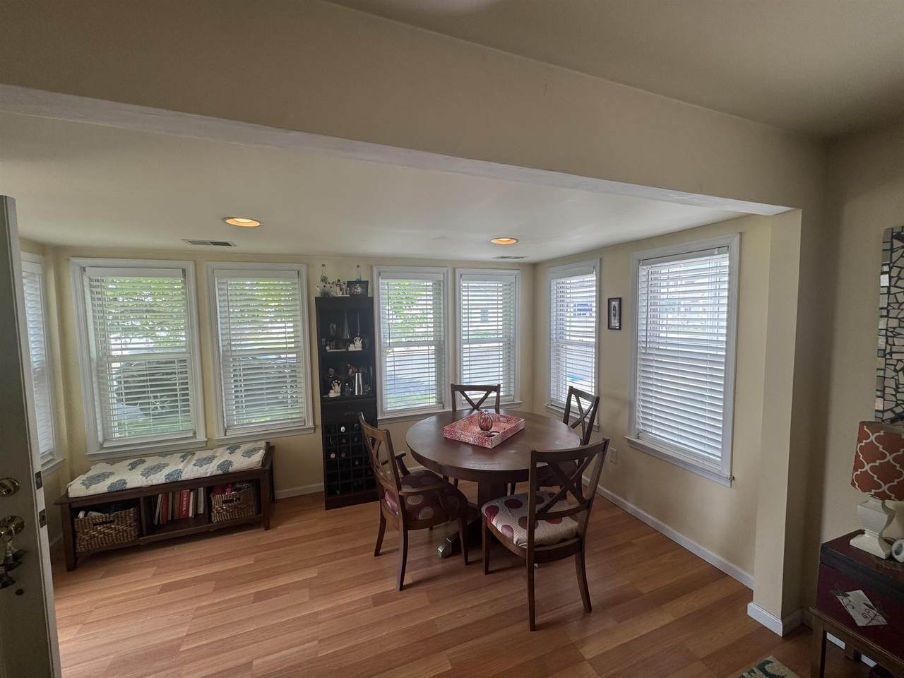 https://bt-photos.global.ssl.fastly.net/capemay/1280_boomver_2_250689-2.jpg